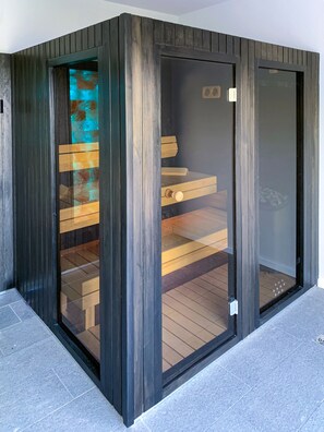 Sauna, 1 Behandlungsraum, Massageanwendungen