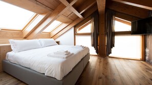 Appartement, 2 chambres, baignoire à remous (Abete) | Espace de travail pour ordinateurs portables, fer et planche à repasser