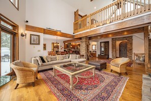 TV, fireplace, DVD player