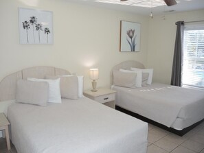 Condo, 1 Bedroom