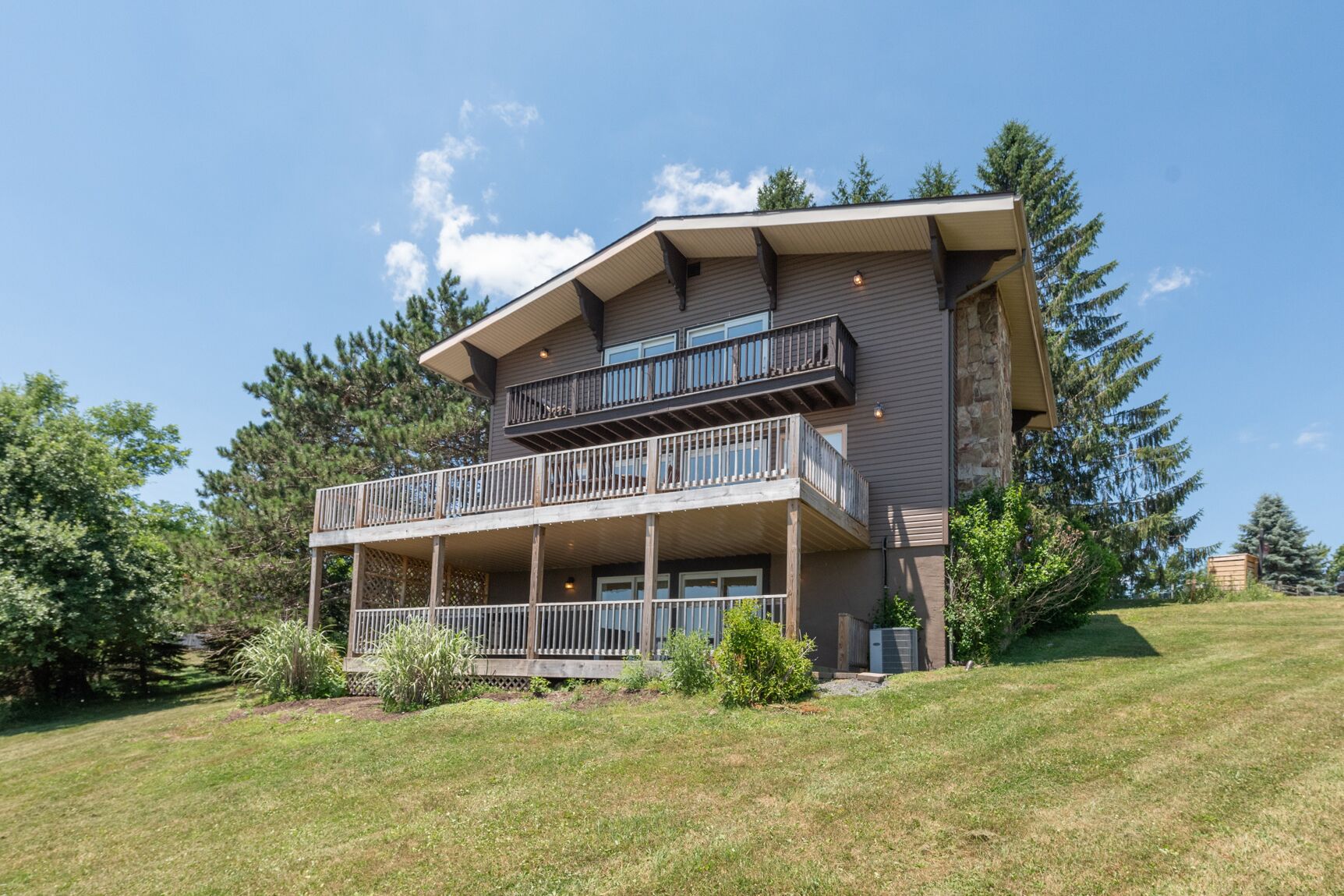As You Wish: Lake Access, Dock Slip, Hot Tub!