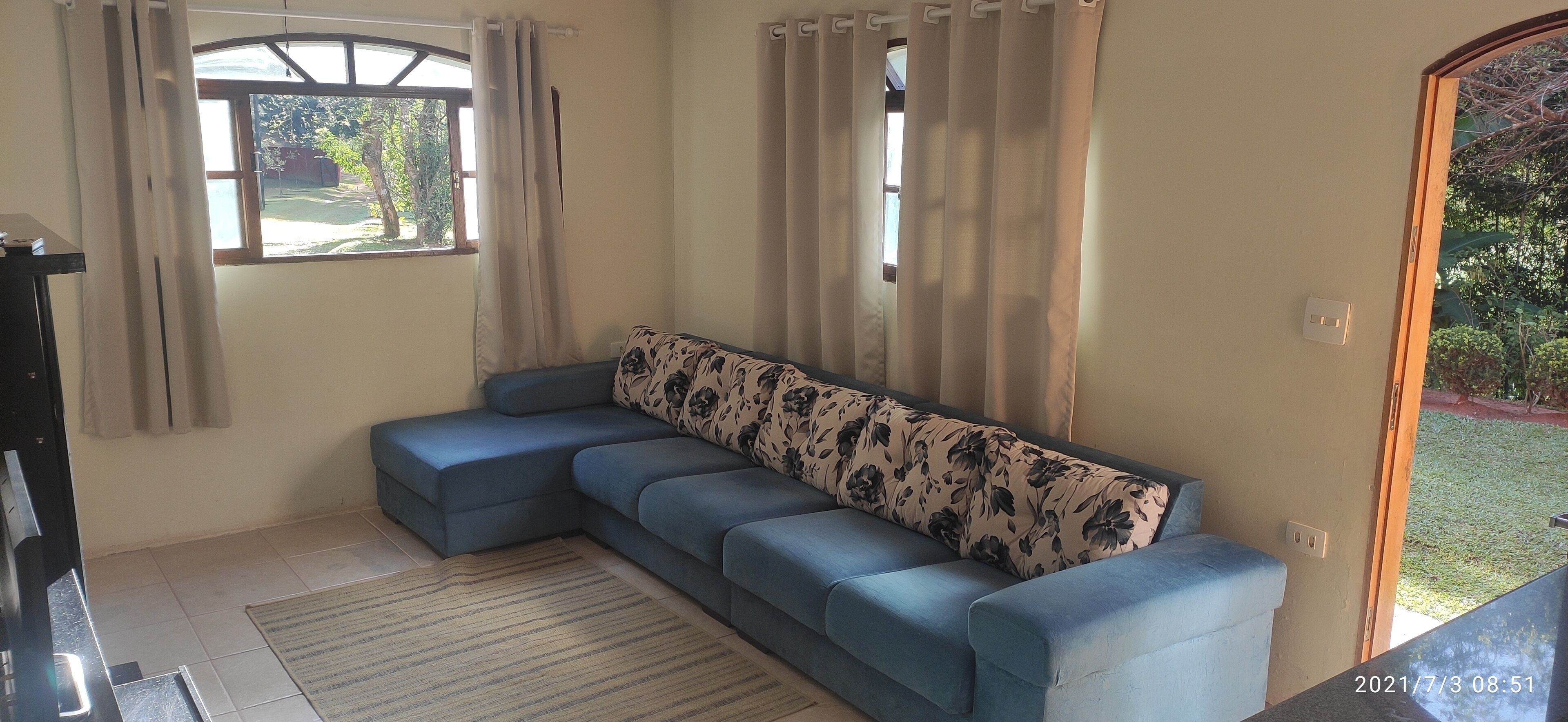 Environment with a lot of nature and tranquility.