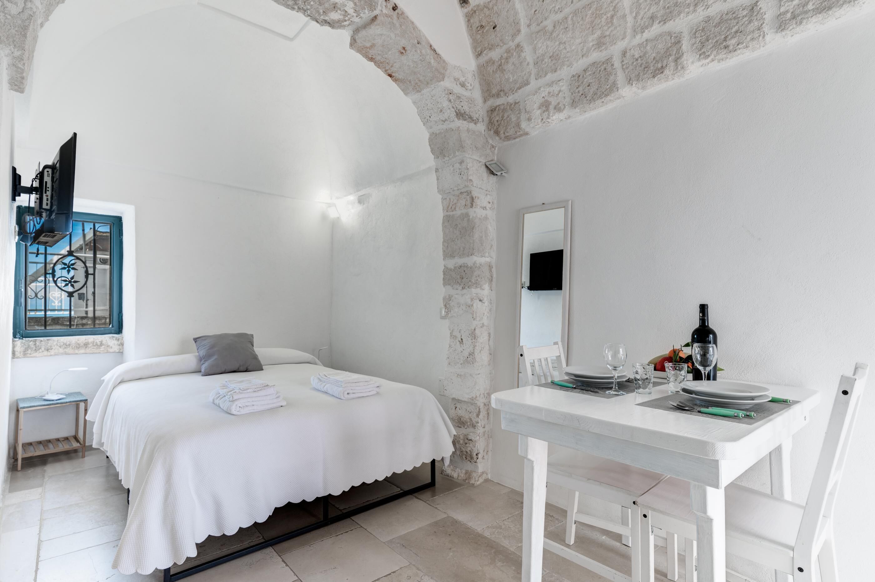 Casina Nina, Le Piccole Case Bianche