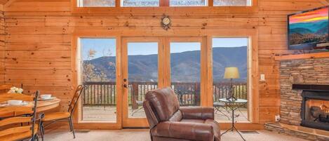 TV, fireplace, offices