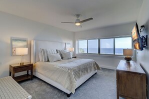 2 makuuhuonetta, silitysrauta/-lauta, ilmainen Wi-Fi, vuodevaatteet