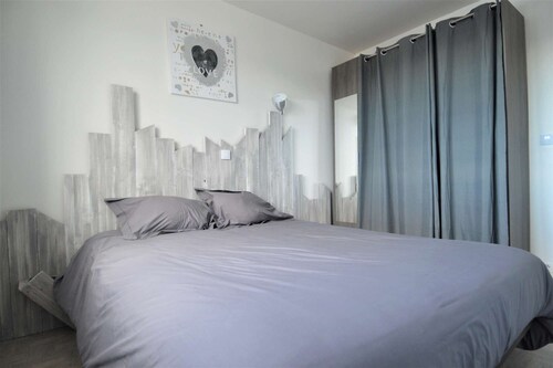 Apartment with back to marina - Close to beach