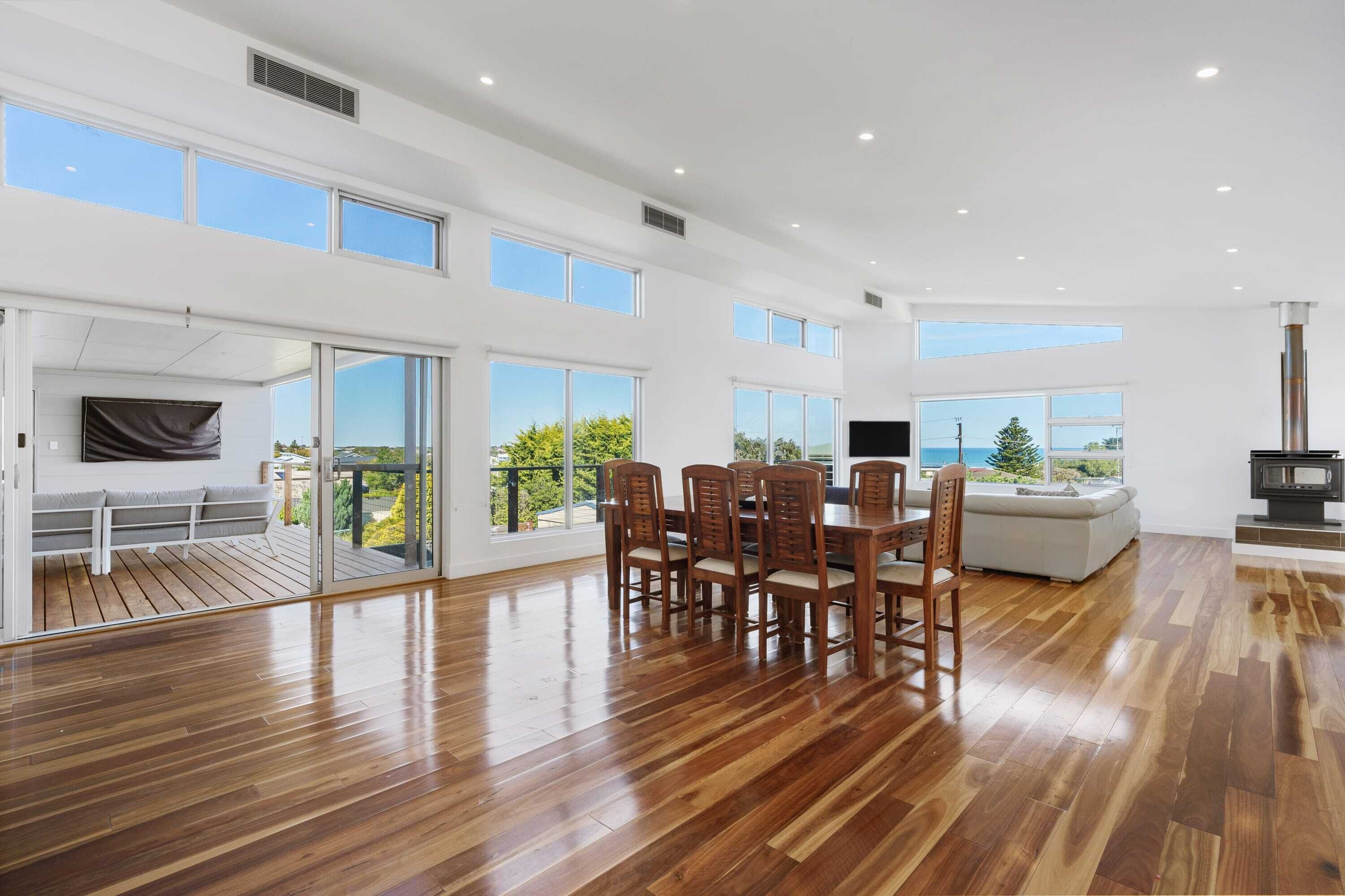 21 Ellensford - Wi-Fi - Pool - Family Friendly — image 9