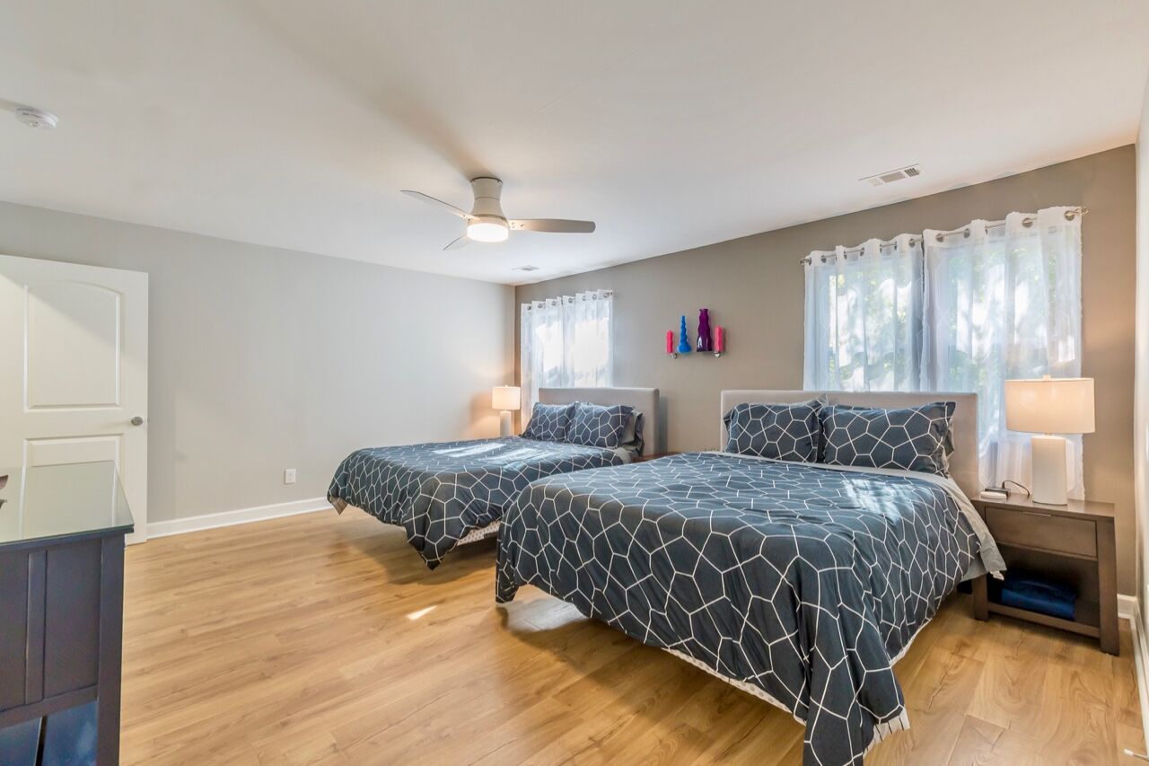 3 chambres, fer et planche à repasser, Wi-Fi gratuit, draps fournis