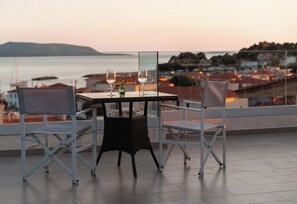 Outdoor dining - Estia Hotel (Pylos-Nestoras)