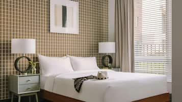 2 bedrooms, individually decorated, individually furnished