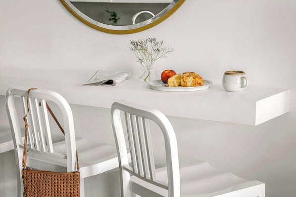 2 bedrooms, individually decorated, individually furnished