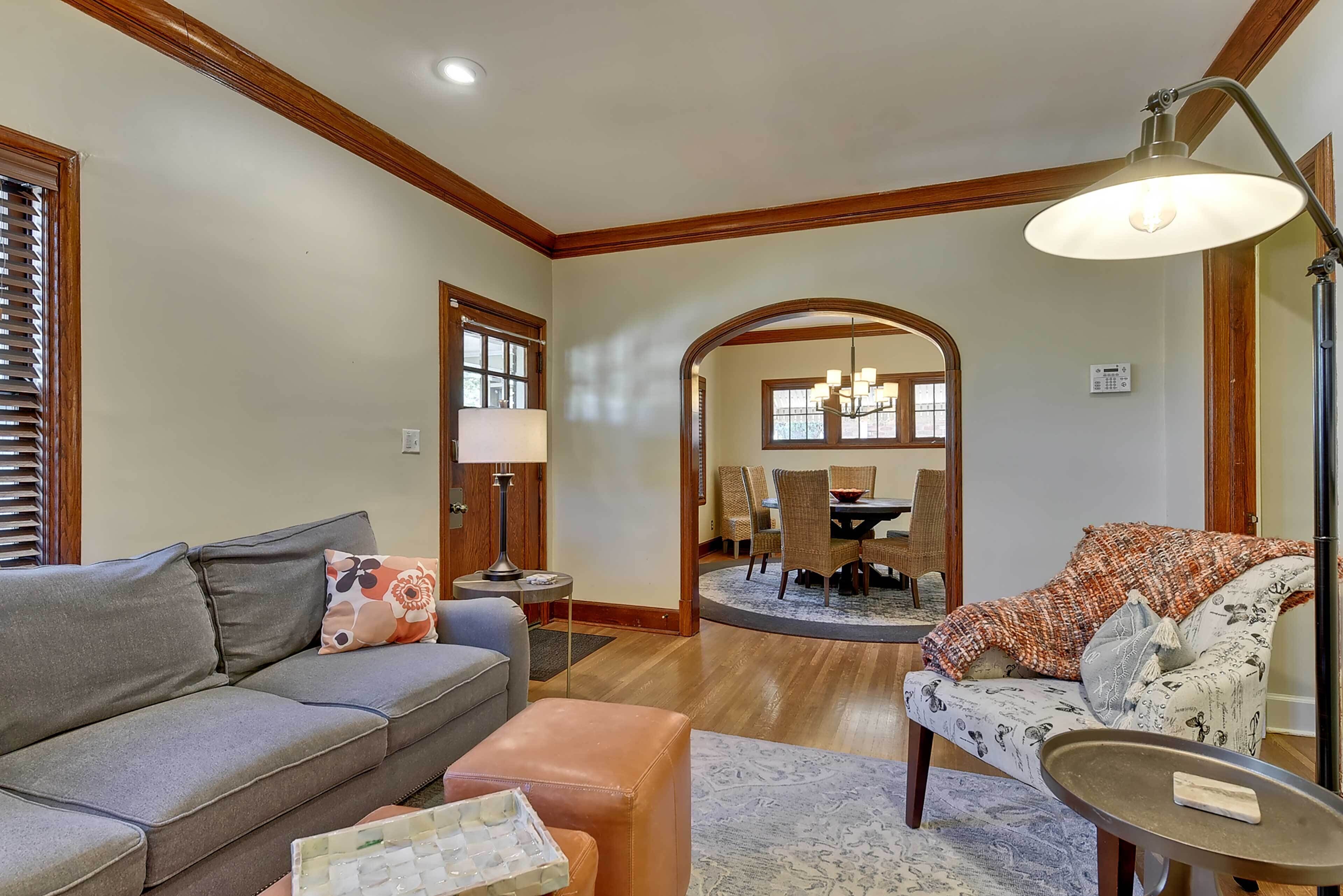 Quiet 'Twin Ridge' Omaha House: Screened-In Porch!