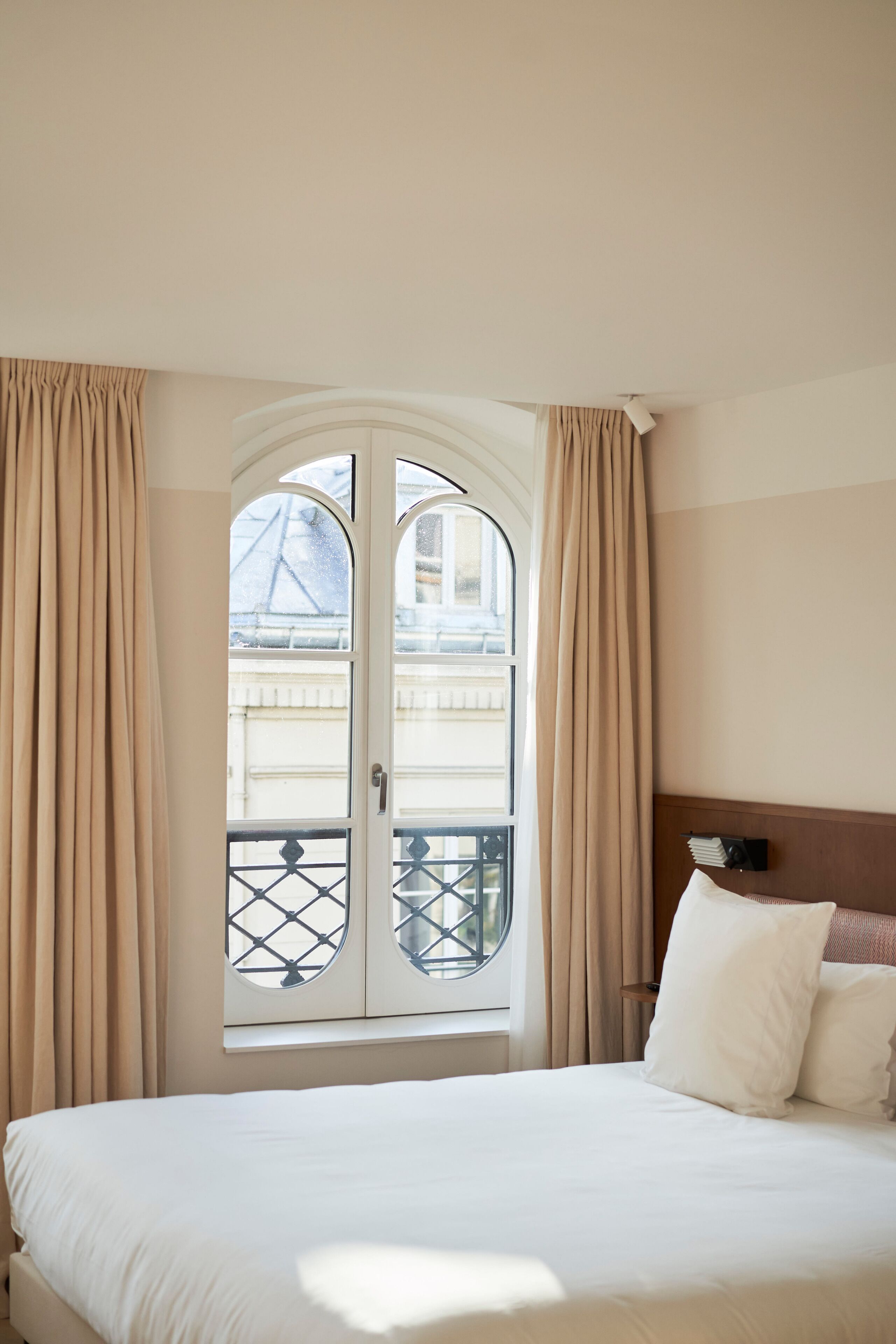 chambre double la signature | 1 bedroom, egyptian cotton sheets, premium bedding, pillow-top beds