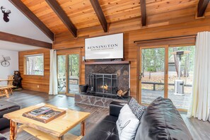 TV, fireplace, ping pong