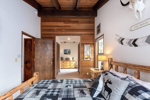 4 chambres, lit parapluie, Wi-Fi gratuit, draps fournis