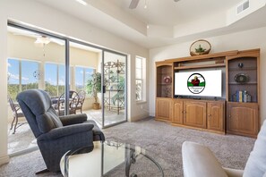 Smart TV, DVD player