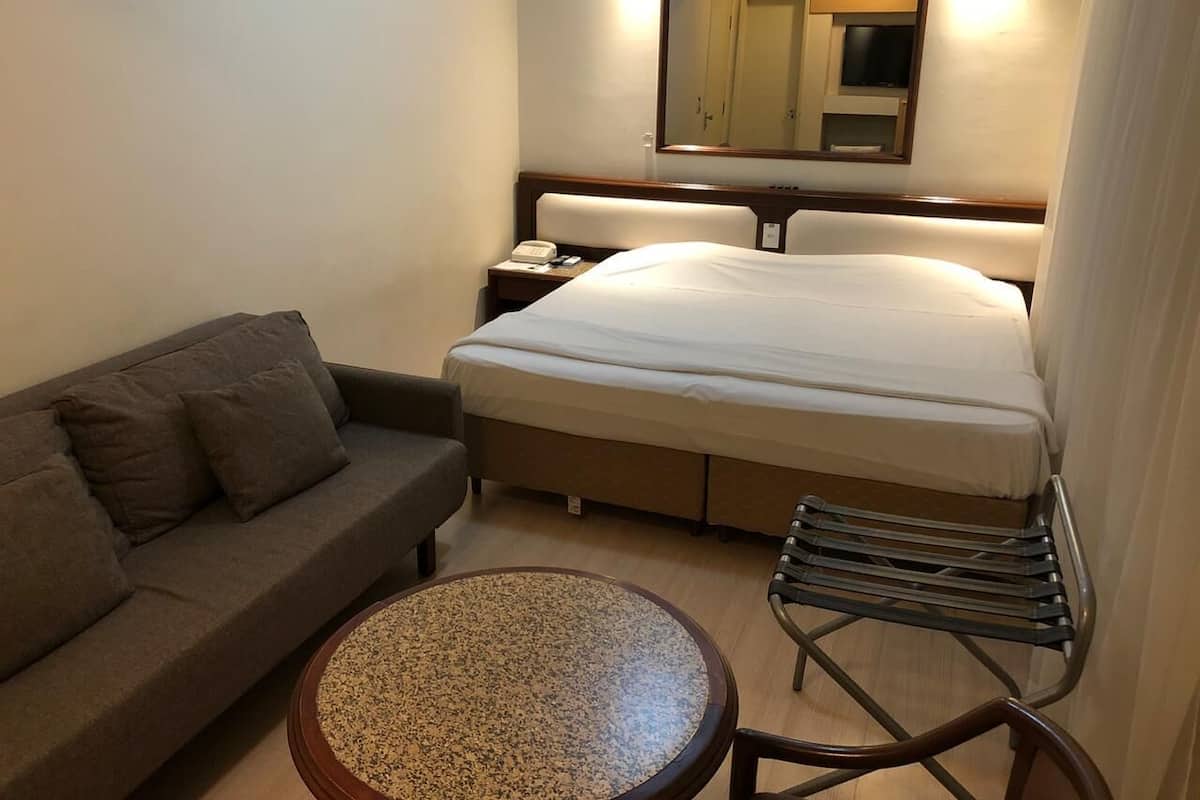 Standard Apartment, 1 Double Bed with Sofa bed | 1 bedroom, blackout drapes, free WiFi, bed sheets