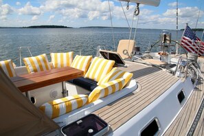 Property grounds - The Luna Danns: Private Luxury Sailing Yacht (Bequia)