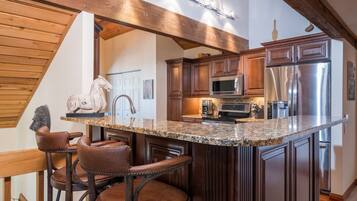 Sunburst - 2785 | Exterior