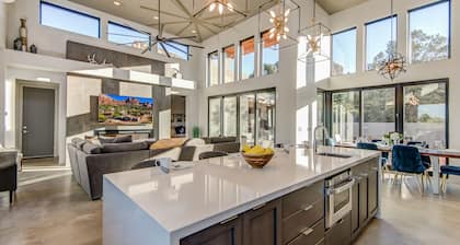 Luxury Home with 3 Primary Rooms, Salt Pool, Views, Great Location Near Trails, Tranquil!
