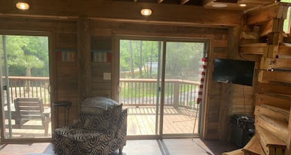 Cozy Cabin on the River