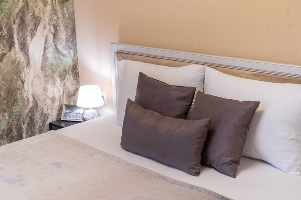 Apartment | 2 Schlafzimmer, laptopgeeigneter Arbeitsplatz, Bügeleisen/Bügelbrett