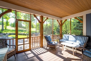 TV connectée, cheminée