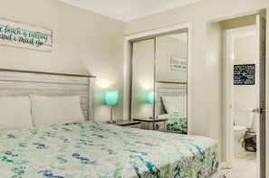 Unclassified image, 4 of 21, button - 7A, Sun Sand & Solitude (Destin)