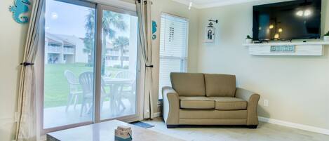 Smart TV, DVD player