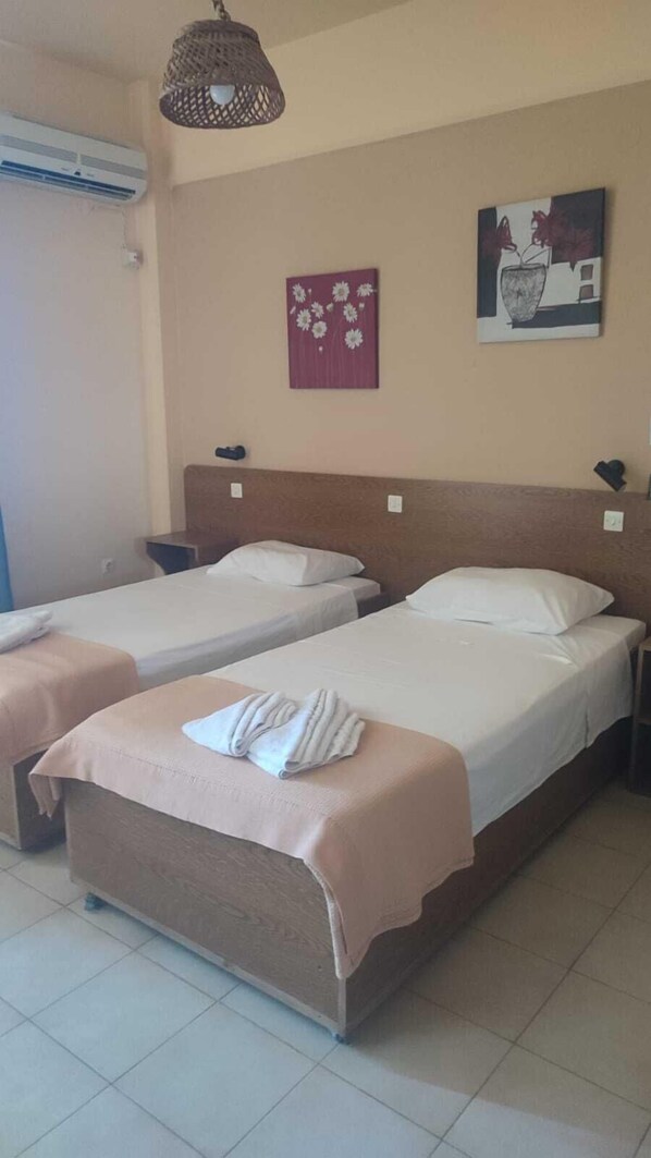 In-room safe, laptop workspace, blackout drapes, free WiFi