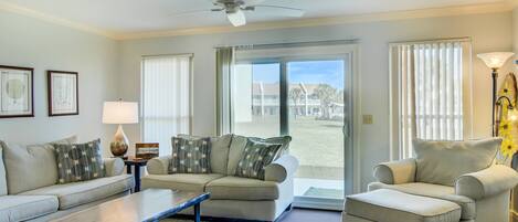 Smart TV, DVD player