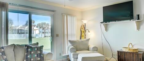 Smart TV, DVD player