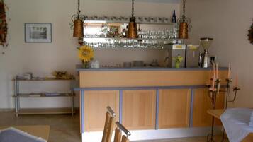 Bar (en el alojamiento)