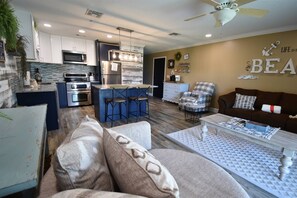 Uklassifisert bilde, 2 av 8, knapp