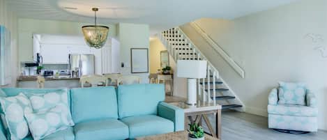 Smart TV, DVD player