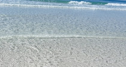 {Two the Sea} Seacove 2C