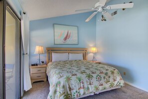 Unclassified image, 4 of 33, button