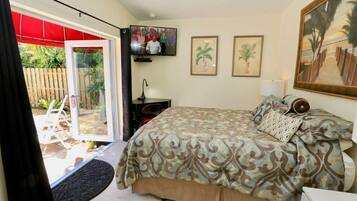 1 bedroom, iron/ironing board, internet, bed sheets