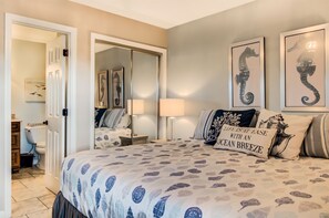 2 bedrooms, iron/ironing board, WiFi, bed sheets - 9 H Two Bedroom Condo | 2 Bed, 2 Bath (Destin)