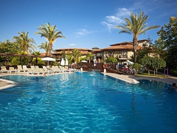 Alberca al aire libre 