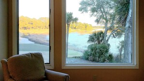 2 bedrooms, WiFi (free) - Bluff Villa 2014 on Dataw Island (Saint Helena Island)