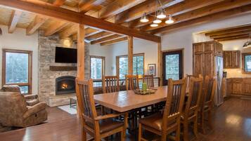 Tembion House | Private kitchen | Fridge, microwave, stovetop, dishwasher