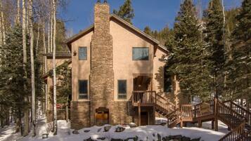 Tembion House | Exterior