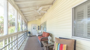 Unclassified image, 3 of 7, button - Somewhere in Time Too (Tybee Island)