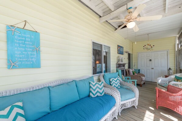 Somewhere in Time | Exterior - Somewhere in Time (Tybee Island)