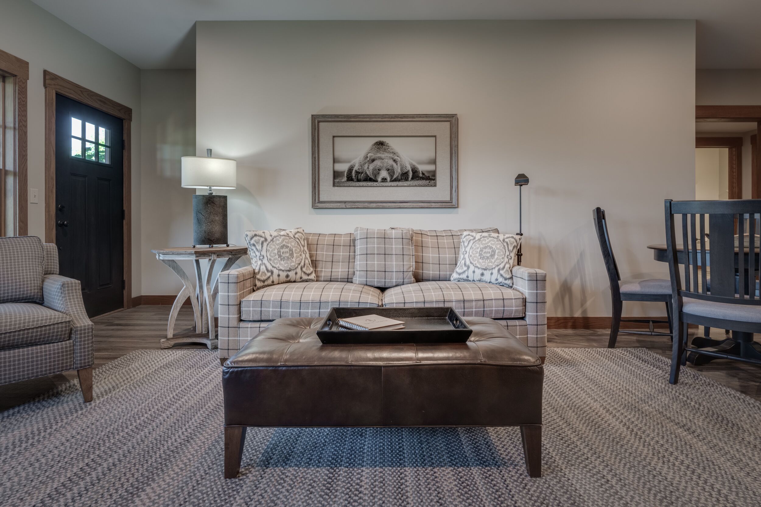 2 Bedroom Cottage, 6 miles from The Tunnel of Trees at True North Golf Club