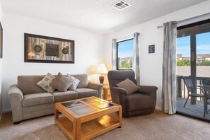 Smart TV, DVD player