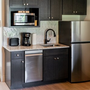 Fridge, microwave, dishwasher, coffee/tea maker