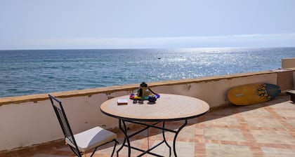 Exceptional waterfront accommodation