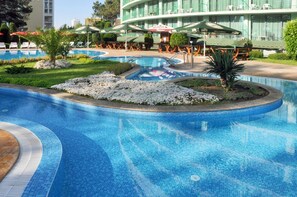 Outdoor pool - Colosseum II (Nessebar)